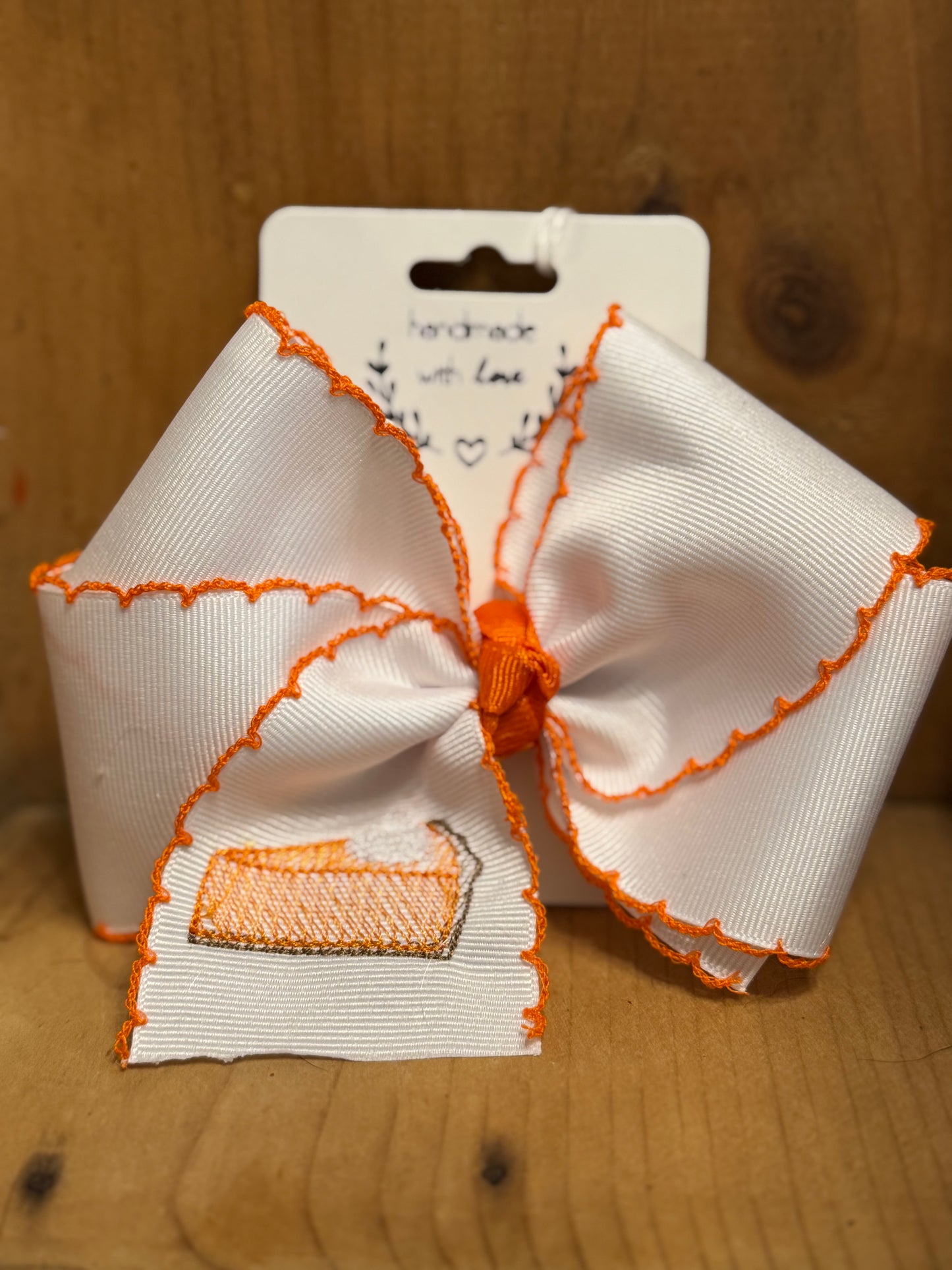Pumpkin Pie Embroidered Bow