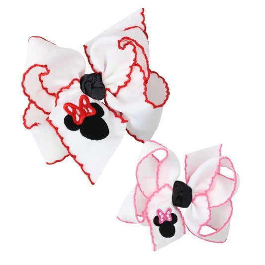 EMBROIDERED FIGURE ON CROCHET EDGE BOWS